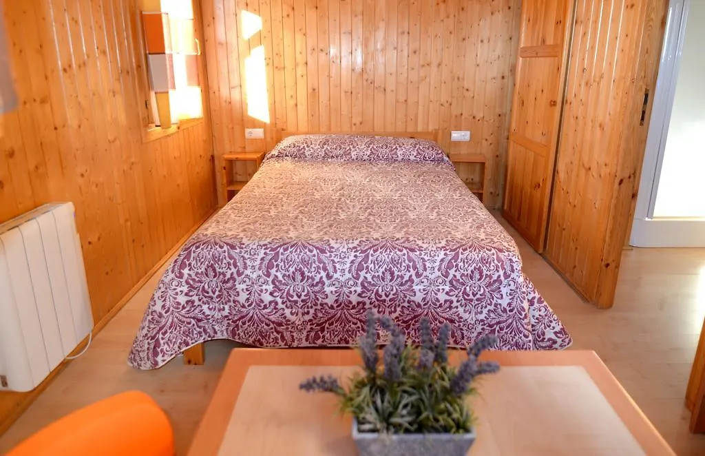 Camping Bungalow Serra De Prades Resort Campsite Vilanova de Prades