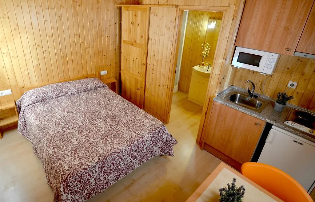 Camping Bungalow Serra De Prades Resort 4*, Vilanova de Prades Spain